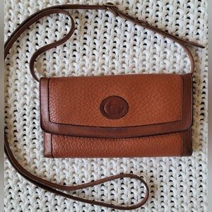 Dooney & Bourke Vintage Tan Leather Crossbody Trifold Wallet w/ Removable Strap